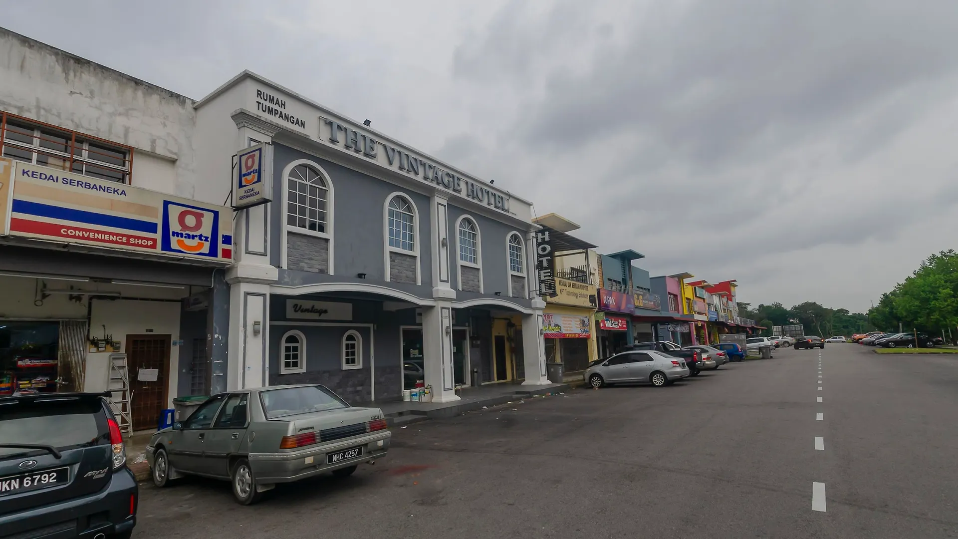 Super Oyo 596 The Vintage Hotel Johor Bahru
