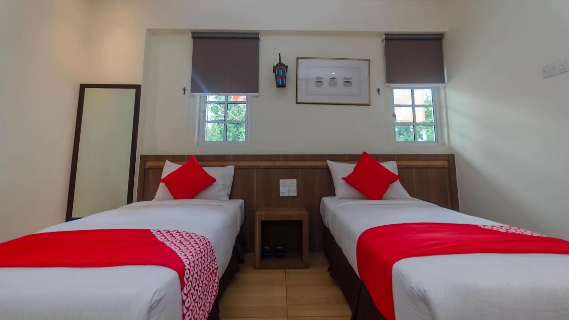 Super Oyo 596 The Vintage Hotel Johor Bahru