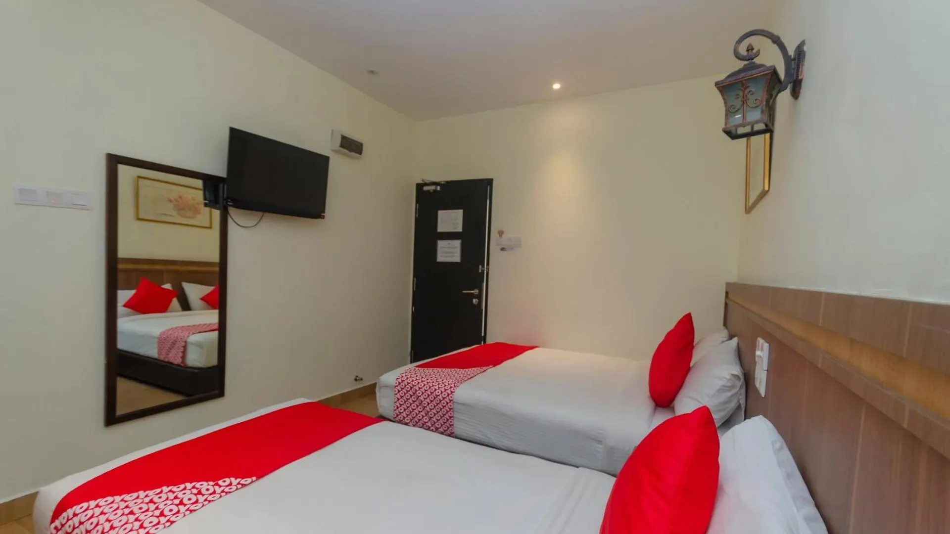 Super Oyo 596 The Vintage Hotel Johor Bahru