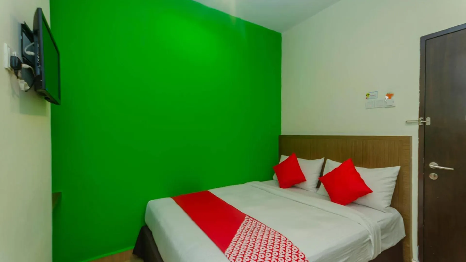 Super Oyo 596 The Vintage Hotel Johor Bahru 2*,