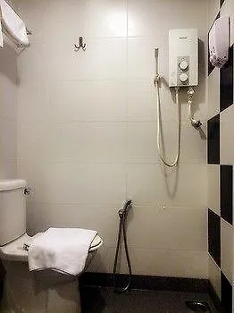 Super Oyo 596 The Vintage Hotel Johor Bahru